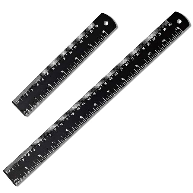 Righe metalliche SenZee in due lunghezze, 30 e 15 centimetri, con scale metrica e in pollici